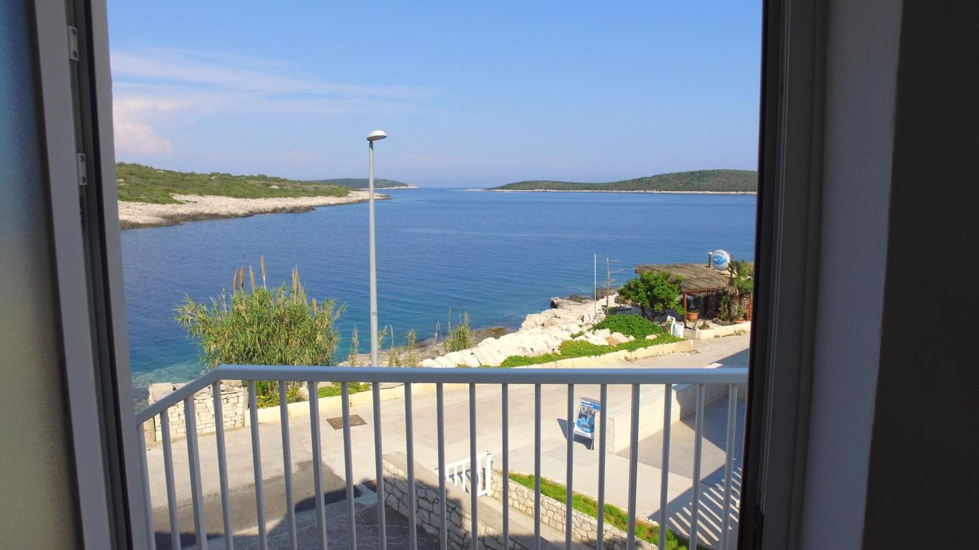 Apartment Karuza Rukavac Vis Exteriör bild